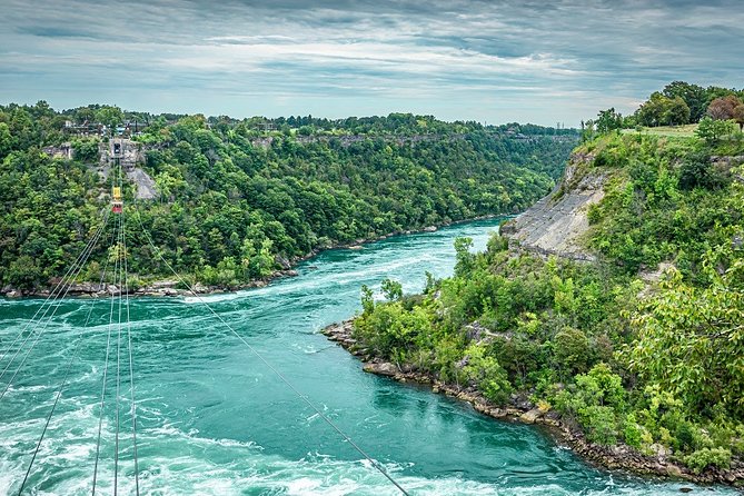 Transfer Niagara Falls, Canada to Toronto, Canada (Downtown) - Group Size and Duration