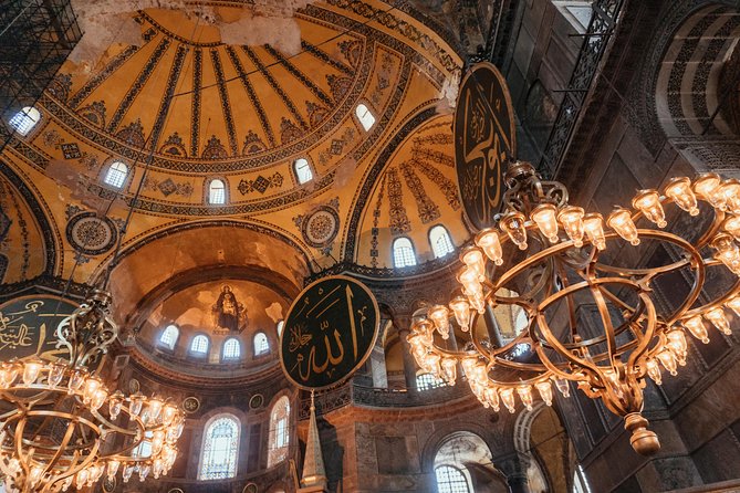 Treasures of Istanbul: Hagia Sophia Private Tour - Eco-Friendly Carbon-Neutral Experience