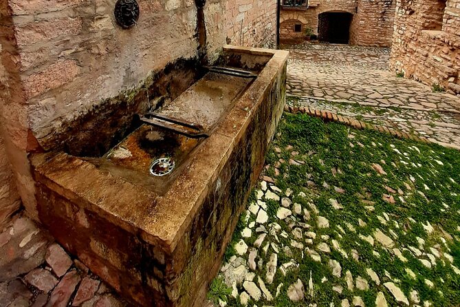 Umbria off the Beaten Track. Rasiglia, Trevi, Bevagna and Collepino - Logistics: Effortless Transportation and Accommodations