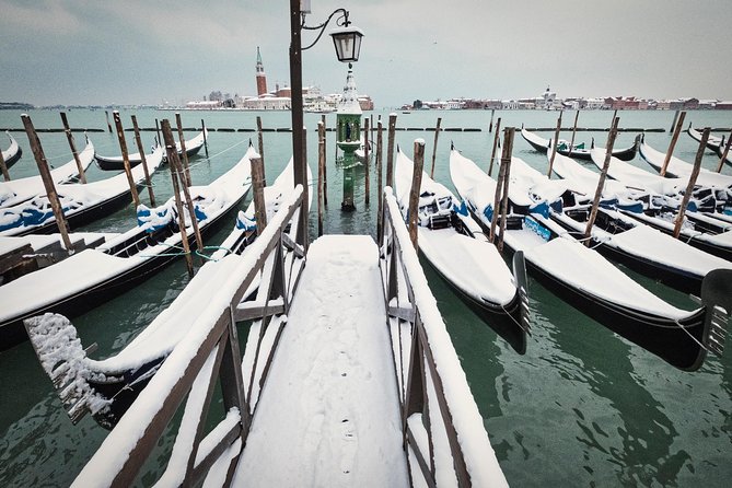 Venice Private Customizable Walking Tour With Optional Gondola - Meeting Point and Tour Details