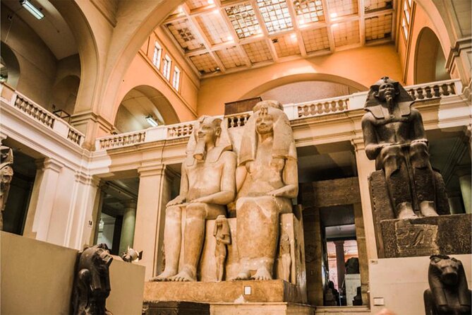 Viva Egypt Pyramids & Egyptian Museum Full Day Form Hurghada - Explore the Pyramids