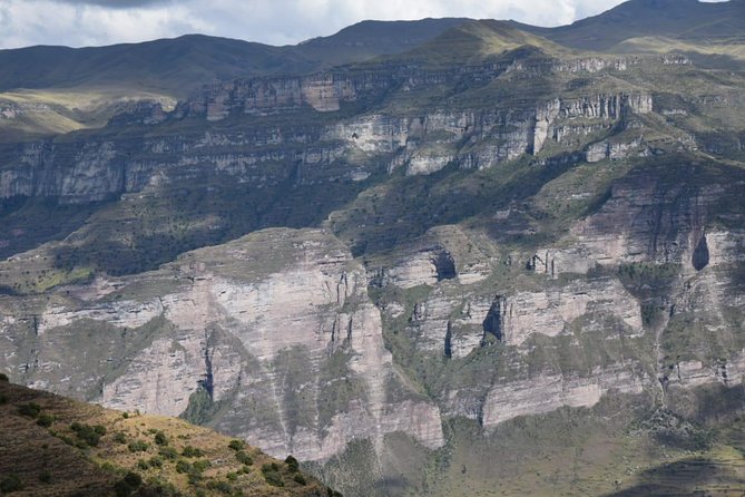 Waqrapukara Trek Private - Full Day - Enjoying the Scenic Vistas