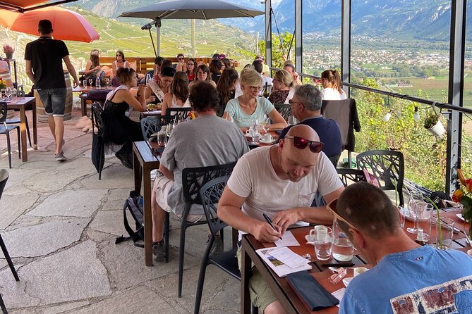 Wine and Dine Vineyard Walk in Sion - Highlights of the Vineyard Walk