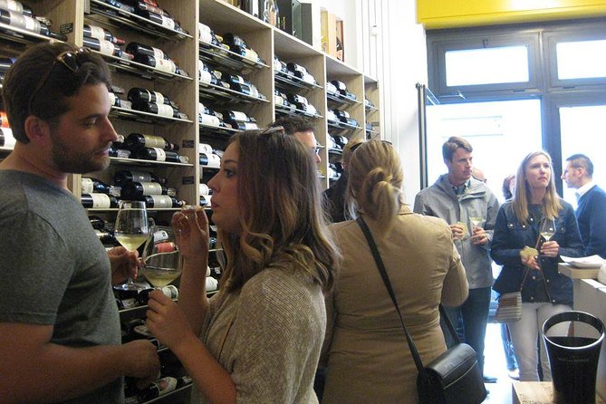 Wine Class and Tasting in Milan - Small Group - Meeting Location and Details