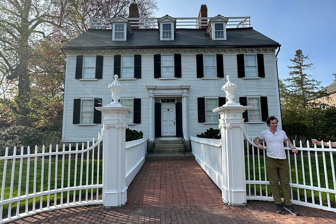 Witches of Salem Tour: Mysteries, Myths, and Magic - Exploring Salems Haunting History