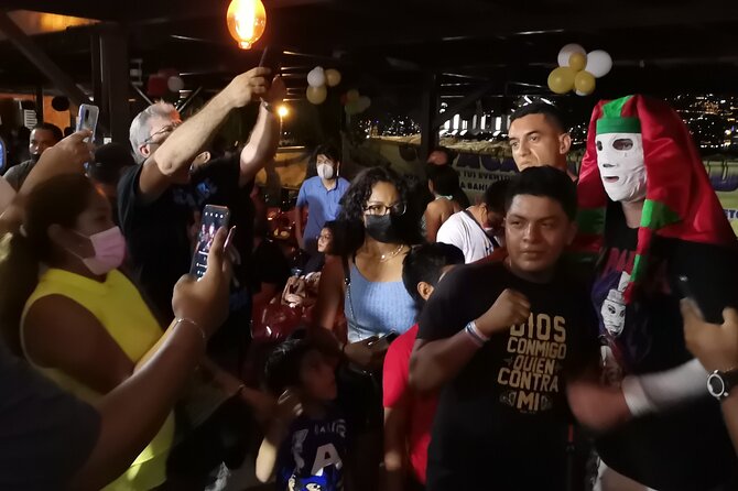 Wrestling SHOW TACOS & TEQUILA TASTING - Acapulco: A Cultural Immersion