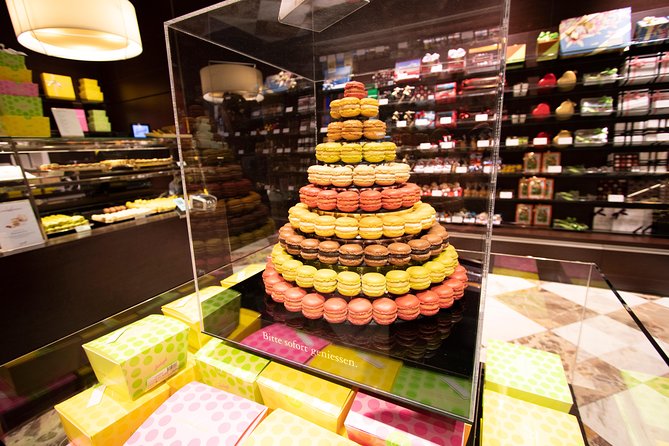 Zurich: Chocolate Tasting and Walking Tour With a Local - Traveler Reviews and Feedback