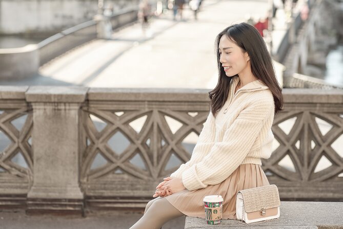 Zurich: Professional Photoshoot at the Best Spots - Capturing Zurichs Stunning Scenery