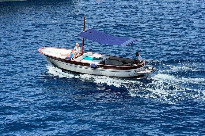 3 Hour Private Boat Tour on the Island of Capri - Ask Away