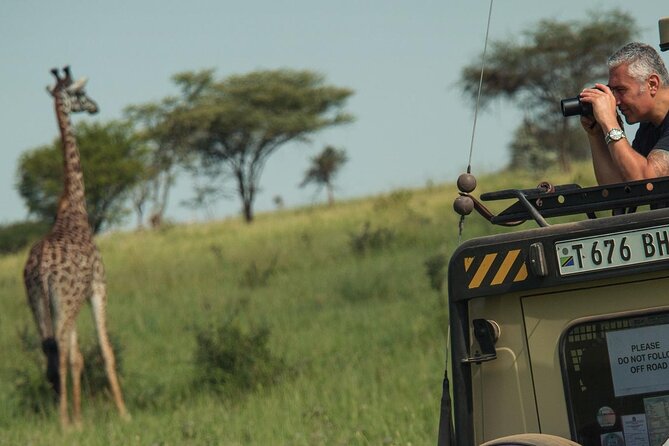 4 Day Great Migration Safari Serengeti & Ngorongoro Crater - Pickup and Transportation