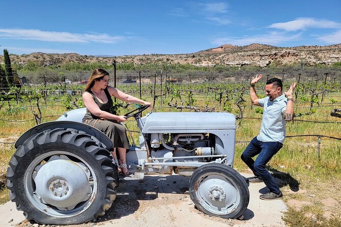 5 Star, Private Wine Tour, BEST in Town, TASTINGS INCLUDED! - Ideal for Special Occasions