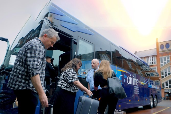 Airport Coach Service From Oxford to Heathrow - Climate-Controlled Comfort