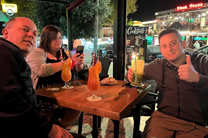 Albufeira Night Tour With Cocktails - What to Expect During the Tour