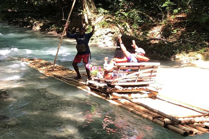 Bamboo River Rafting on the White River From Ocho Rios Hotels.. - Lush Rainforest Scenery