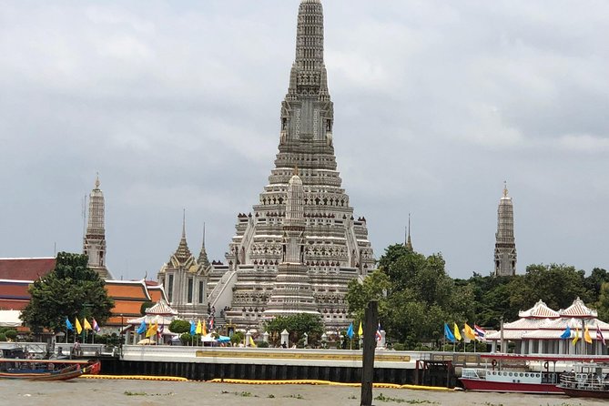 Bangkok: City Highlights Temple and Market Walking Tour - Traveler Reviews