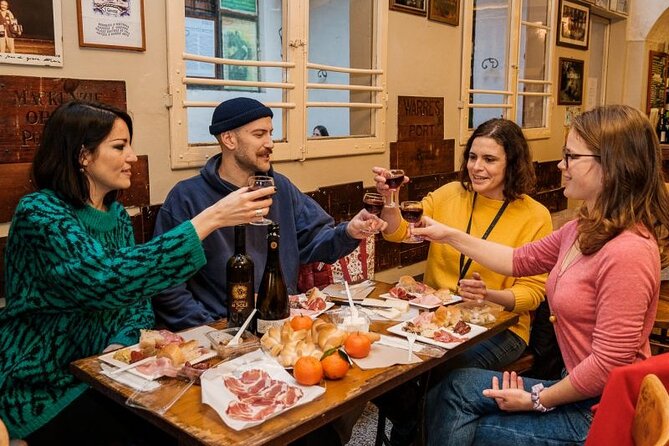 Bologna Private Food Tour Eating Around the Centre - Tasting Experience Overview