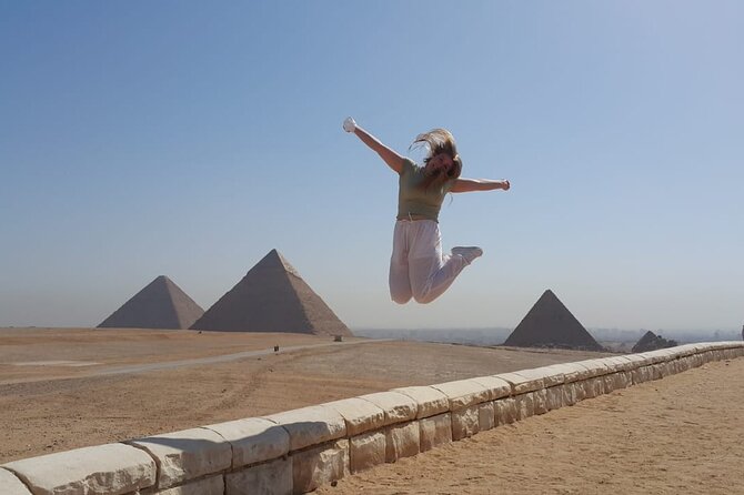 Cairo: Giza Pyramid, Sakkara & Dahshur Full Day Private Tour - Discovering Sakkara