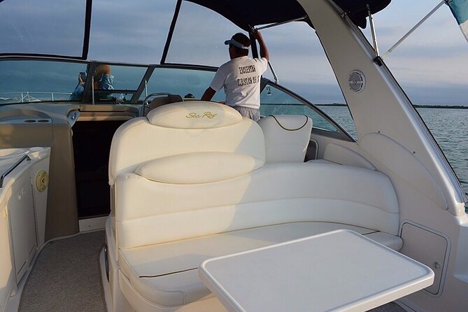 Cancun Bay Private 2-Hour on a Luxury Yacht - Yacht Specifications and Amenities