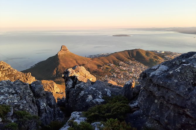 Cape Town Hike Table Mountain Sunrise via Platteklip Gorge - Scenic Highlights and Photo Opportunities