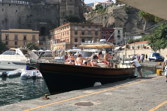 Capri Cruise Small Group From Sorrento - Boat Cruise Experience
