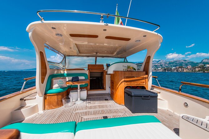 Capri Private Boat Tour From Sorrento, Positano or Naples - Gozzo F.Lli Aprea 36 - Onboard Amenities