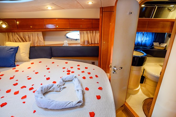 Capri Sunset Mini Cruise Plus Dinner and Overnight on Board  - Sorrento - Meeting Point and Accessibility