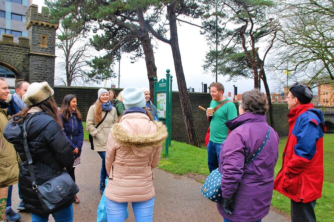 Cardiff Private Dark History Tour - Cardiffs Dark Past