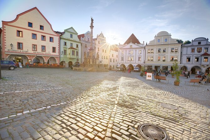 Cesky Krumlov Small-Group Day Trip From Vienna - Included Activities and Experiences