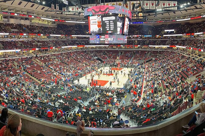 Chicago Bulls Basketball Game Ticket at United Center - Customer Reviews