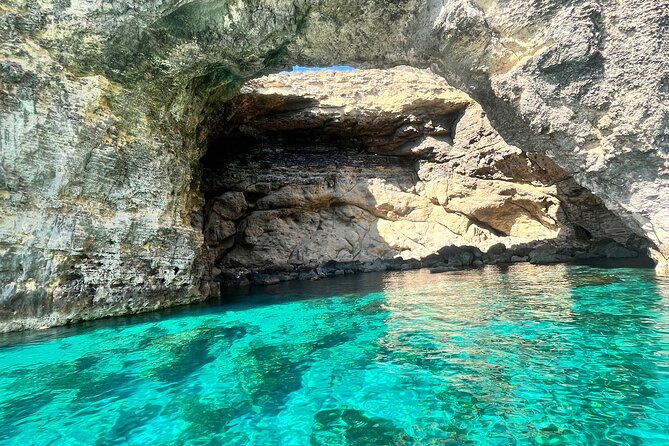 Comino Highlights, Blue/Crystal Lagoon & Caves Private Boat Trip - Booking and Confirmation