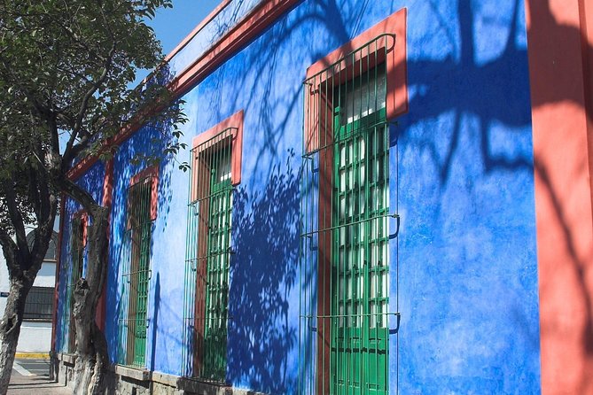 Coyoacán and Xochimilco Including Frida Kahlo Museum - Accessibility and Booking