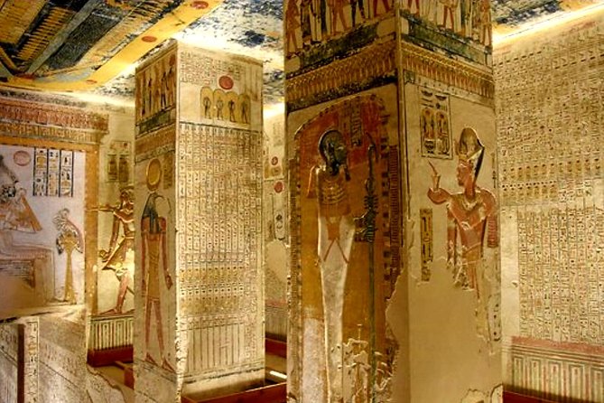 Day Tour From Luxor Airport to Kings Valley Hatshepsut and Karnak W/ Guide Lunch - Qualified Egyptologist Guide