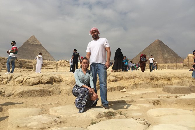 Day Tour To Pyramids of Giza and Egyptian Museum - Enjoy a Comfortable and Convenient Tour