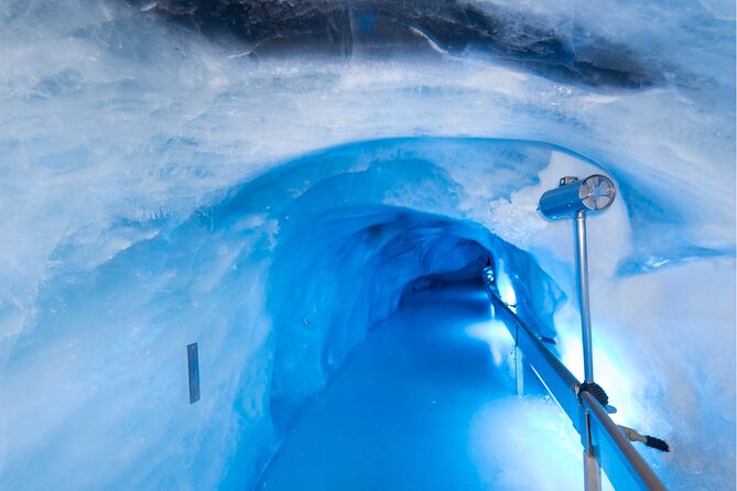 Day Trip to Mt. Titlis Eternal Snow and Glacier With a Local From Zurich - Assessing the Tour Ratings and Feedback