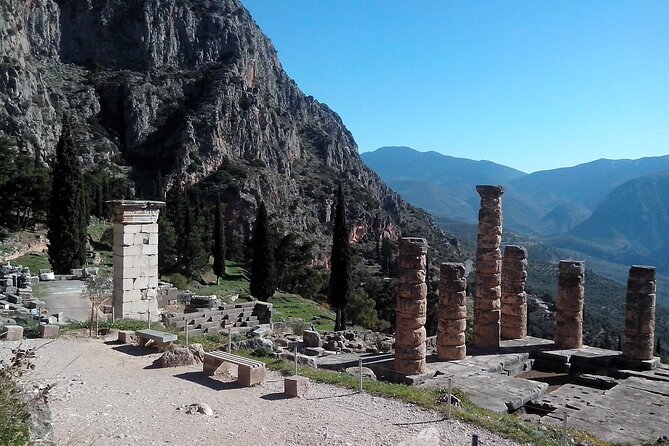 Delphi Skip-The-Line Private Tour With Licensed Guide & Admission - Personalized Guided Experience