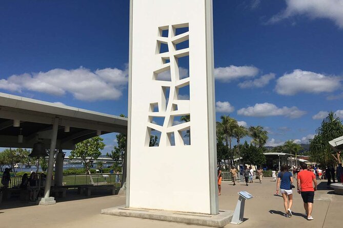 Deluxe Pearl Harbor, Arizona Memorial, and Visitor Center Tour - Accessibility Information