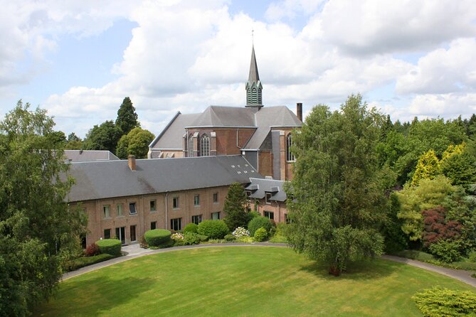 Dinants Riverside, Castle and Beer Monastery Expedition - Booking and Cancellation