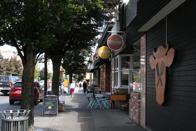 Downtown Victoria Food & City Tour - Booking Information