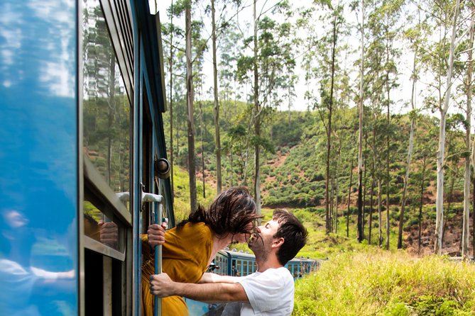 Ella to Kandy Train Tickets - (Reserved Seats) - Customer Reviews and Ratings