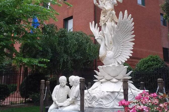 Embassy Row Walking Tour: International Intrigue & Millionaires - Historical Significance of the Area