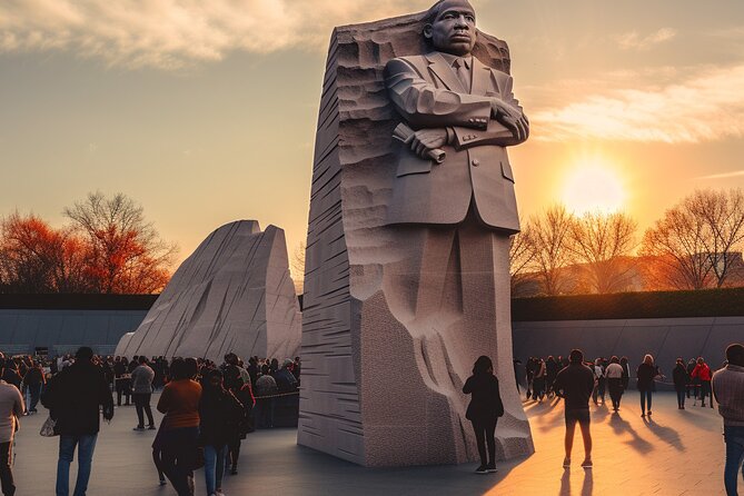 Evening Guided Tour of Washington DCs Most Inspiring Memorials - Questions About Your Stay