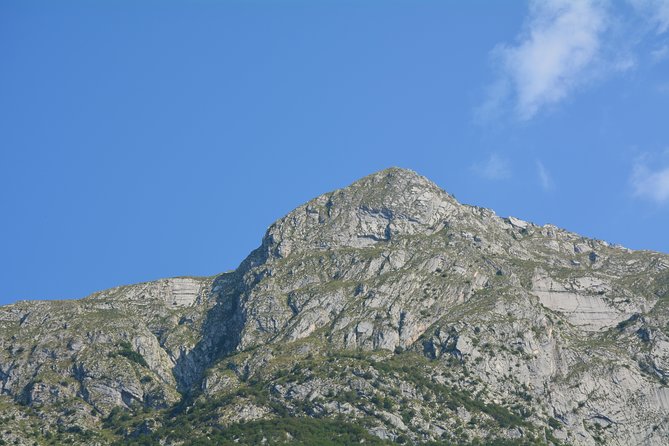 Everyday Yoga Class, Soča (Bovec) - Instructor Expertise