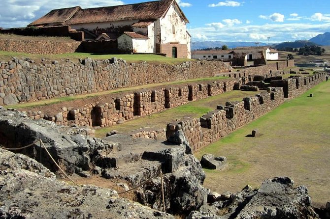 From Cusco: Sacred Valley With Lunch - Enjoying the Buffet Lunch