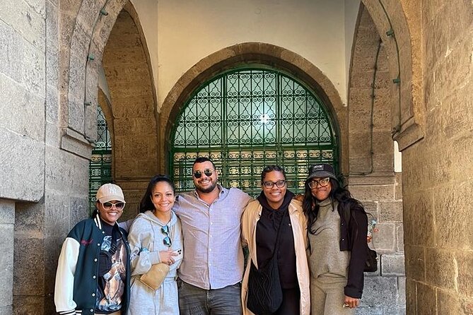 From Rick's Café to Royal Palaces: A Casablanca Adventure - Responding to Guest Needs