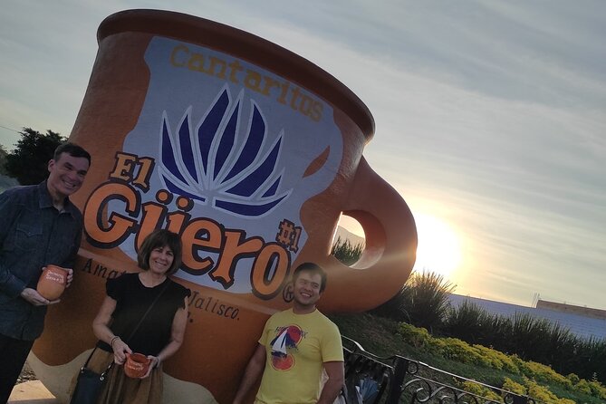Full Day in Tequila With Tasting and Party in Cantaritos - Lunch and Local Cuisine