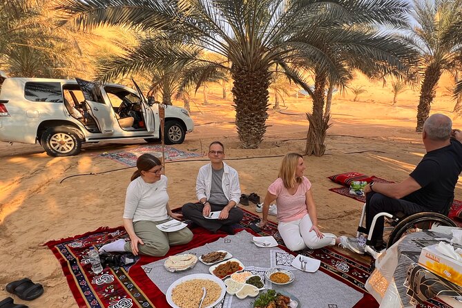 Full Day Liwa Desert Sunset Safari Tour With Lunch at Oasis - Pricing and Booking