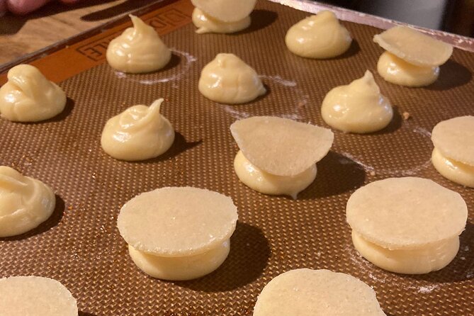 Fun Macaron Pastry Class for Families in Paris - Creative Macaron Designs