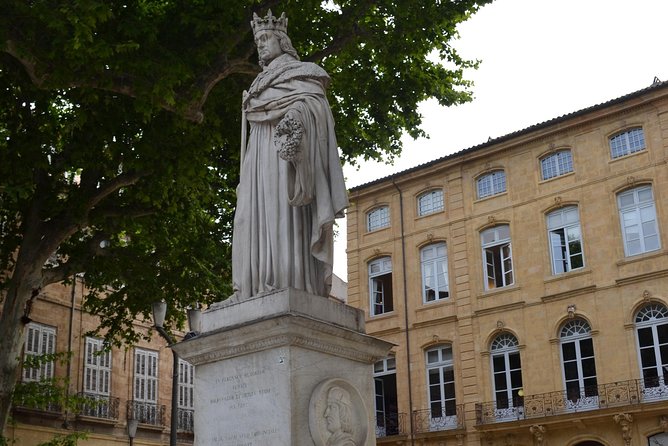 Guided Tour in Aix-en-Provence: Historical Old City - Discovering Hidden Gems