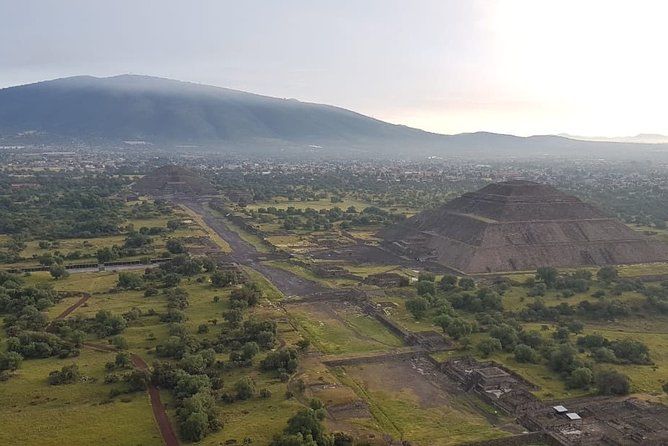 Hot Air Balloon Pyramids From the Air - Exploring Teotihuacan Pyramids