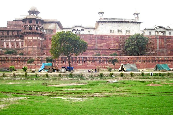 Hyderabad to Taj Mahal and Agra Fort Same Day Tour With Flights - Customer Reviews